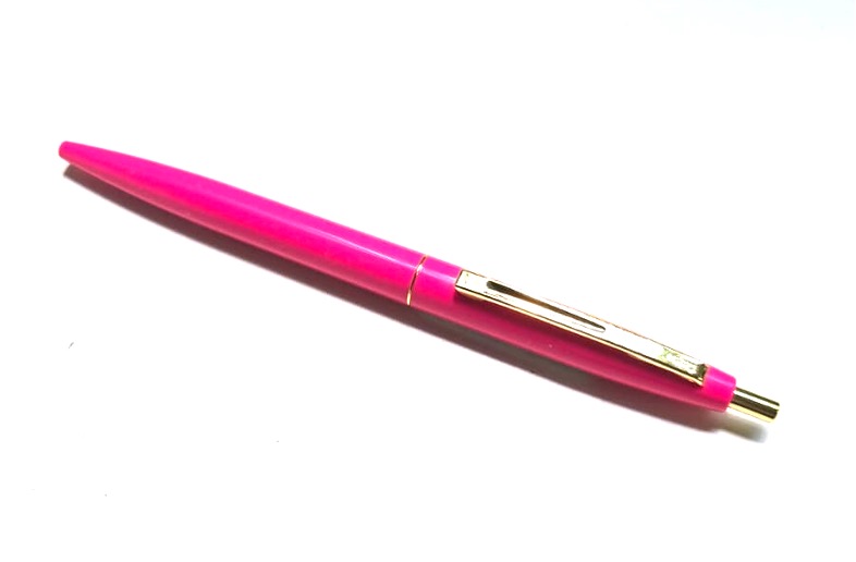 BiC Clic Gold Ballpoint Pen Pink